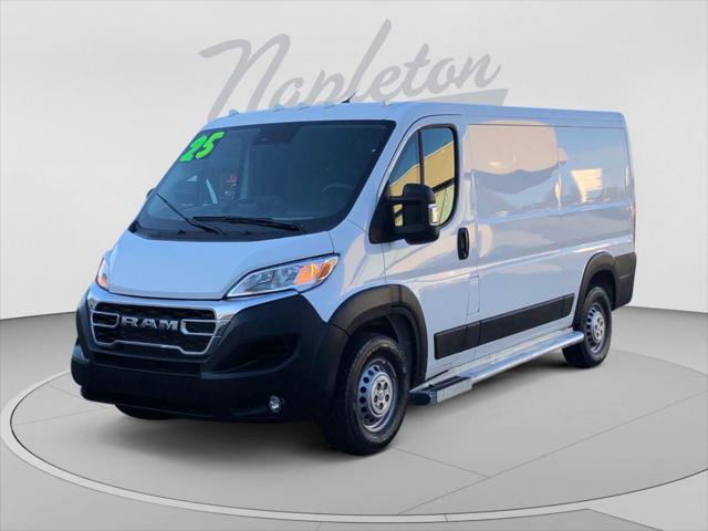 2025 RAM ProMaster 2500 Cargo Van Tradesman Low Roof 136 WB w/Pass Seat