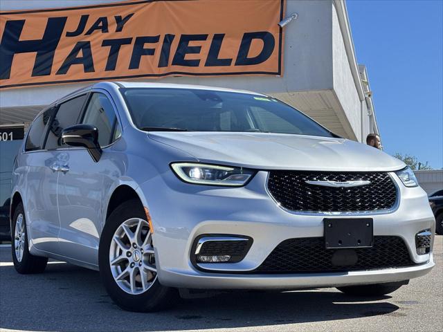 2024 Chrysler Pacifica Touring L for sale in Ponca City, OK
