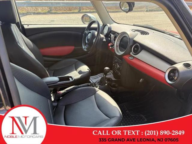 2012 MINI Cooper Cooper