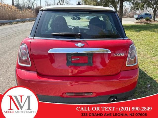 2012 MINI Cooper Cooper