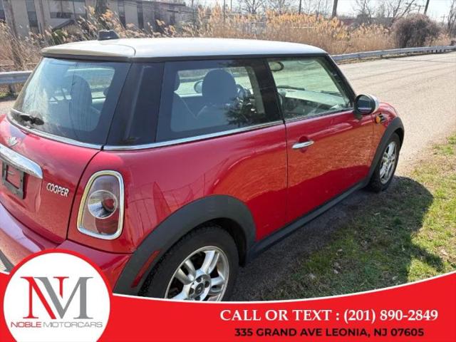 2012 MINI Cooper Cooper