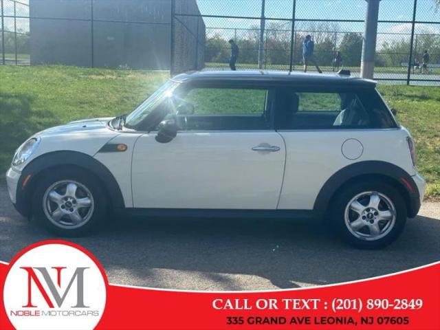 2010 MINI Cooper Cooper