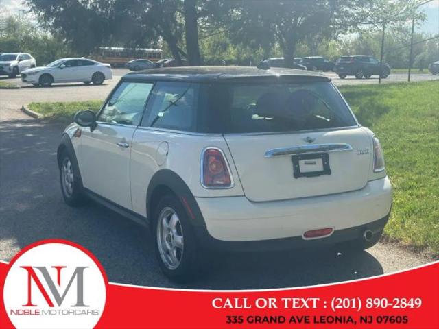 2010 MINI Cooper Cooper