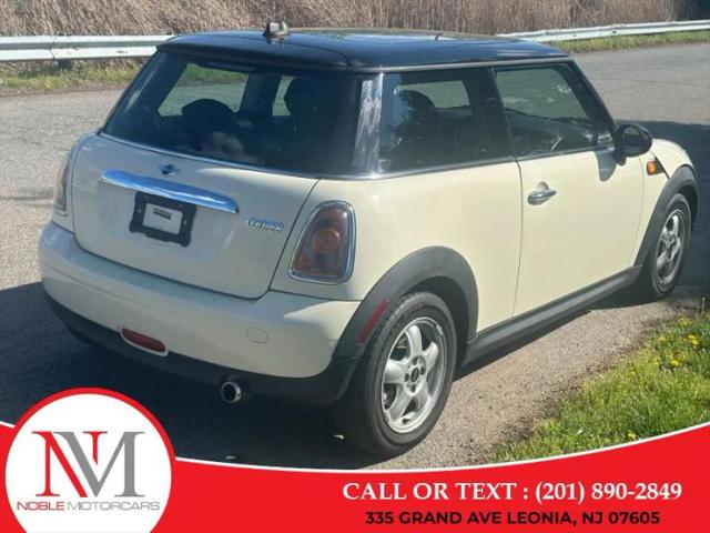 2010 MINI Cooper Cooper