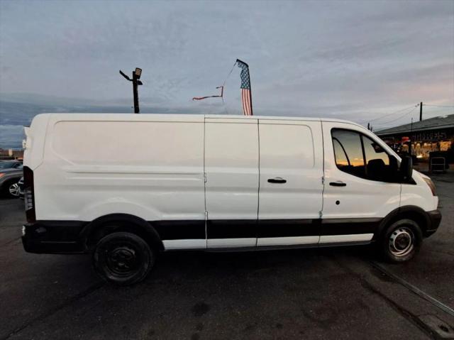 2017 Ford Transit w/60/40 Side Door w/LWB