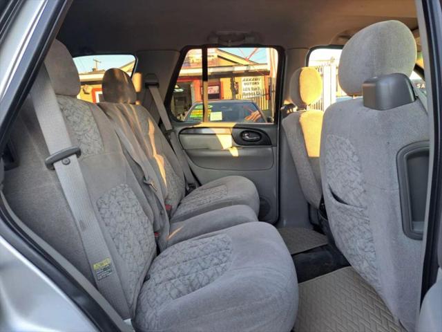 2004 GMC Envoy SLE