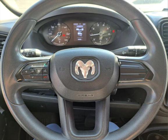 2022 Ram ProMaster 2500 Cargo Van Low Roof 136 WB
