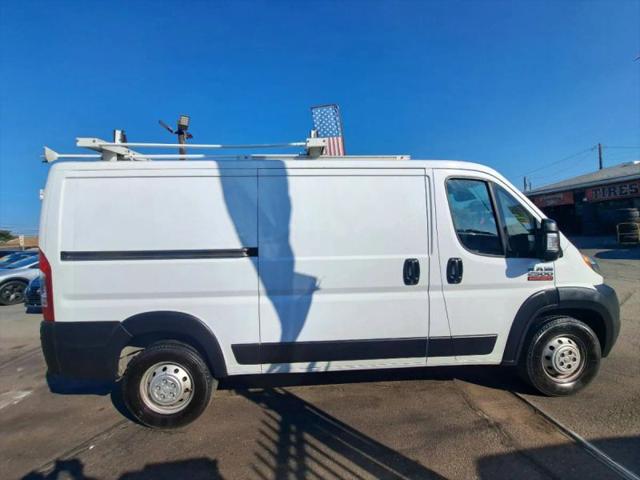 2022 Ram ProMaster 2500 Cargo Van Low Roof 136 WB