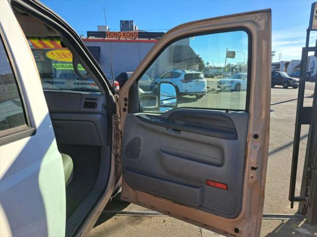 2002 Ford F-350 Base