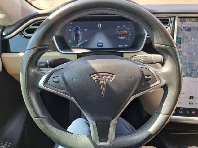 2016 Tesla Model S 90D