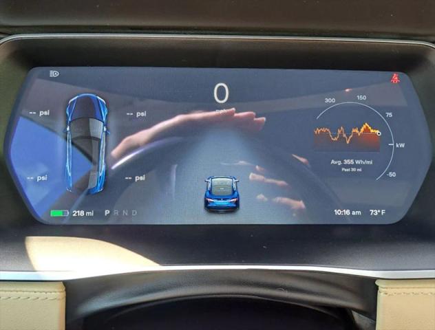 2016 Tesla Model S 90D