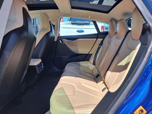 2016 Tesla Model S 90D