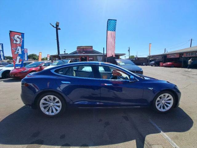 2016 Tesla Model S 90D