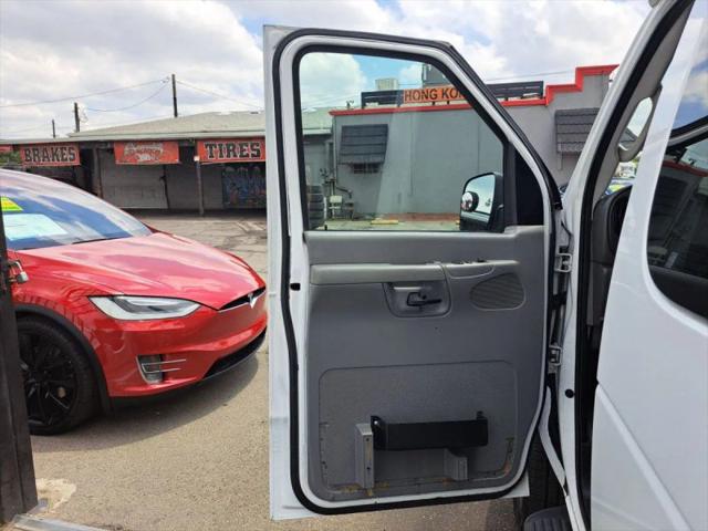 2008 Ford E-350 Super Duty XLT