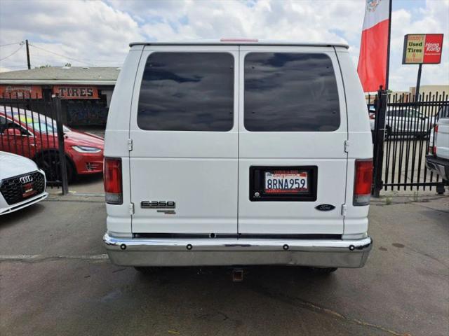 2008 Ford E-350 Super Duty XLT