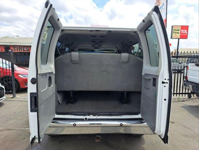 2008 Ford E-350 Super Duty XLT