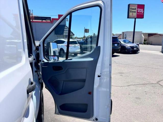 2018 Ford Transit Extended Length w/Sliding Side Door w/LWB