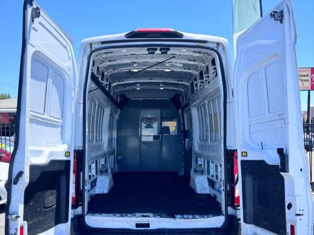 2018 Ford Transit Extended Length w/Sliding Side Door w/LWB