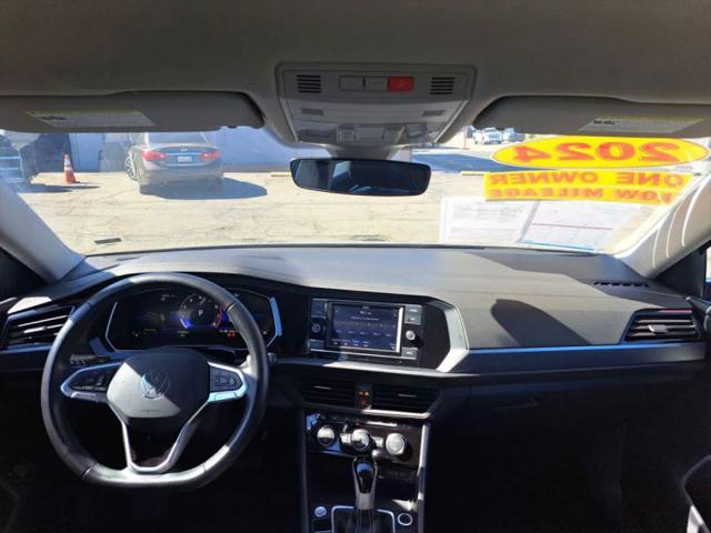 2024 Volkswagen Jetta 1.5T SE