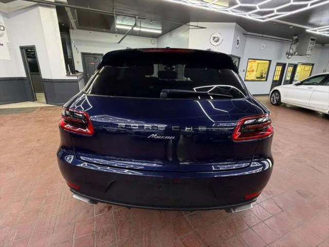 2018 Porsche Macan Base