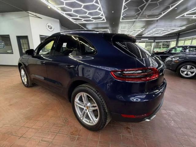 2018 Porsche Macan Base
