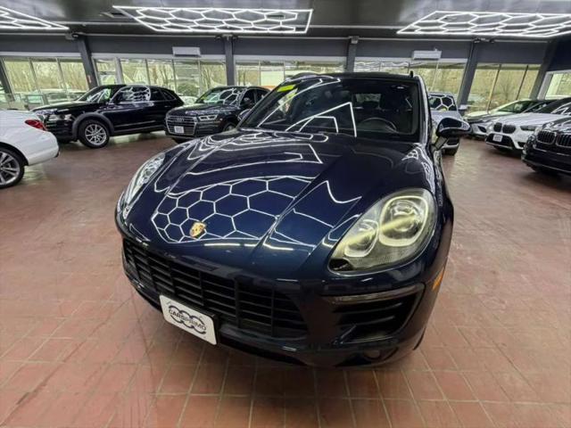 2018 Porsche Macan Base