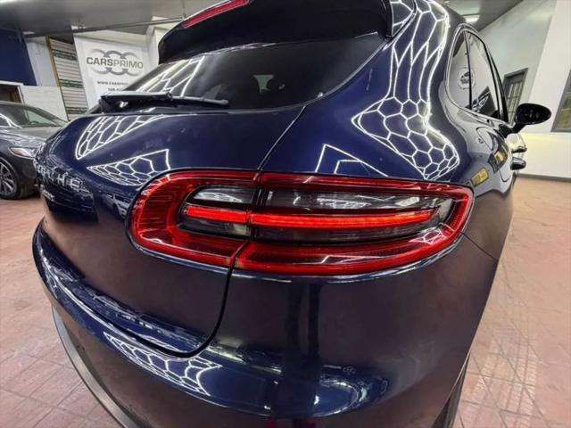 2018 Porsche Macan Base