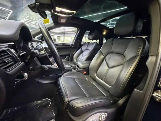 2018 Porsche Macan Base