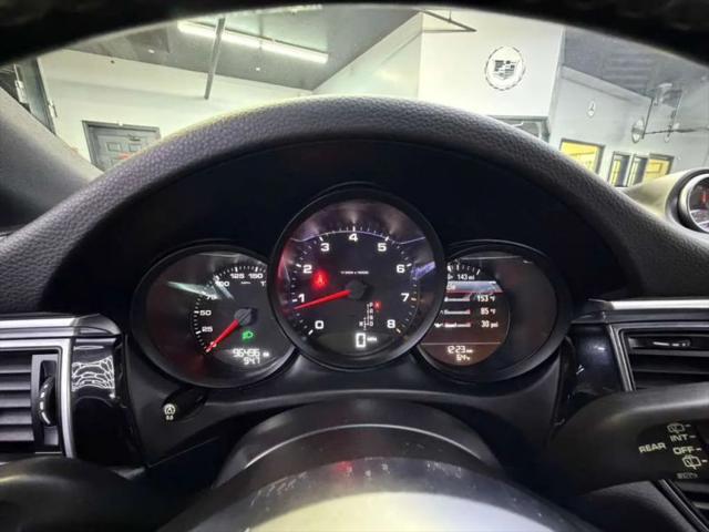 2018 Porsche Macan Base