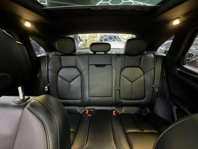 2018 Porsche Macan Base