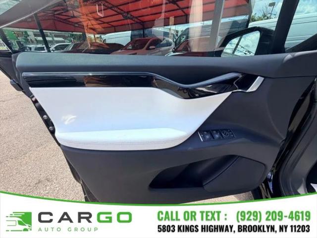 2019 Tesla Model X Standard Range