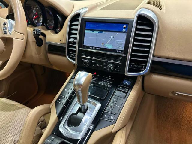 2011 Porsche Cayenne Base