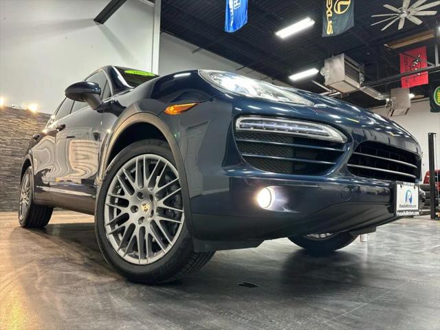 2011 Porsche Cayenne Base