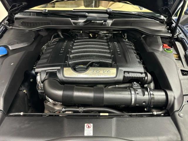 2011 Porsche Cayenne Base