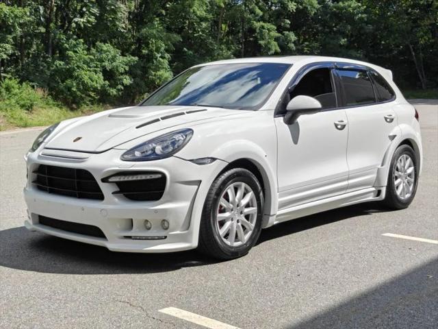 2013 Porsche Cayenne GTS