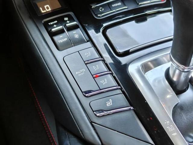 2013 Porsche Cayenne GTS