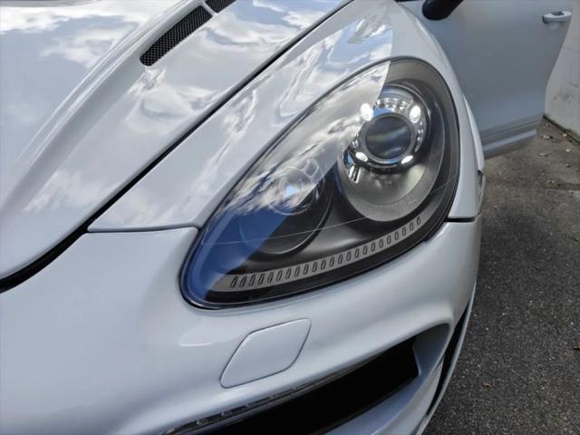 2013 Porsche Cayenne GTS