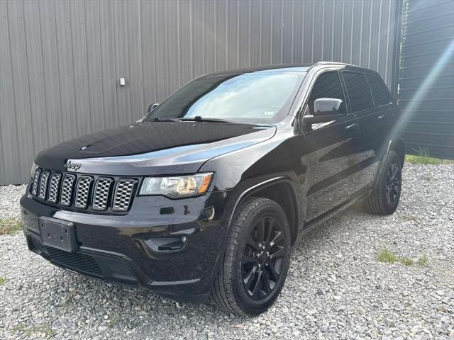 2018 Jeep Grand Cherokee Altitude 4x4 for sale in Dexter, MO
