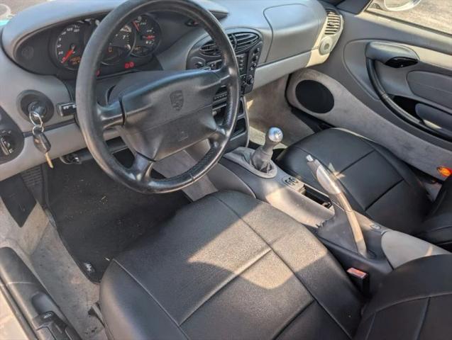 1999 Porsche Boxster Base