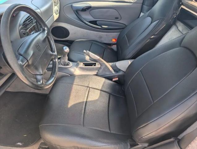 1999 Porsche Boxster Base
