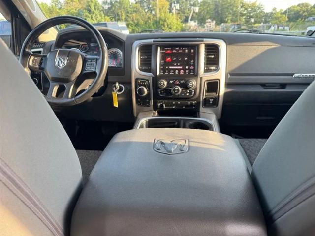 2017 Ram 1500 Big Horn Crew Cab 4x4 57 Box