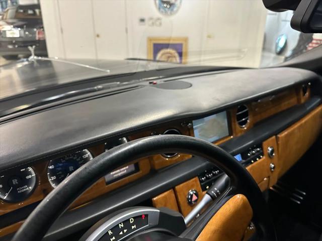 2006 Rolls-Royce Phantom Base