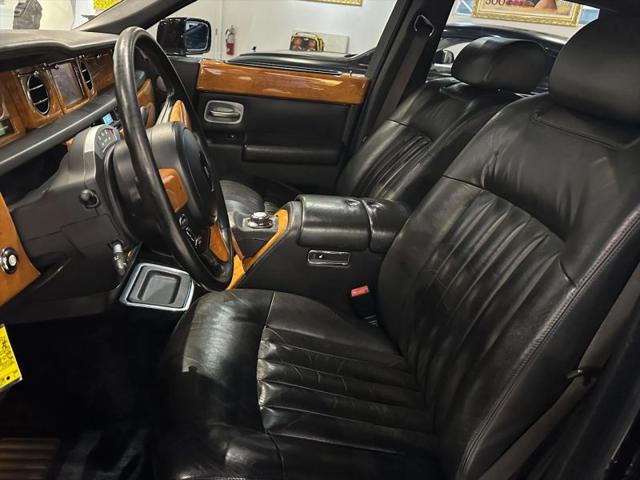 2006 Rolls-Royce Phantom Base