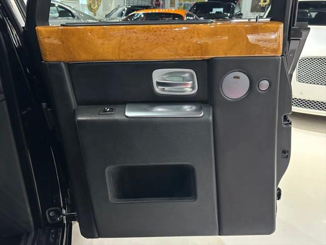 2006 Rolls-Royce Phantom Base