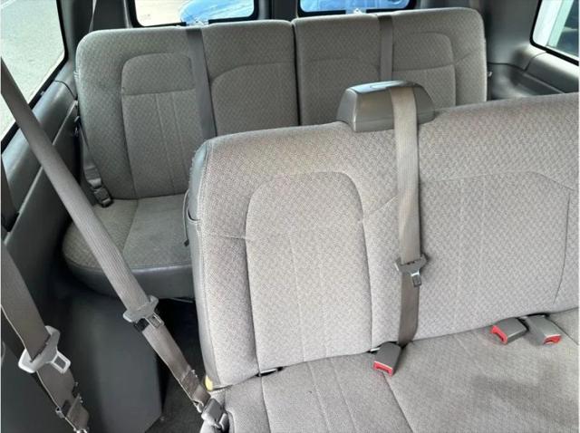 2017 Chevrolet Express LT