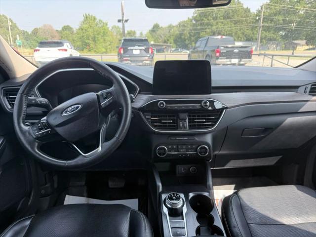 2020 Ford Escape Titanium