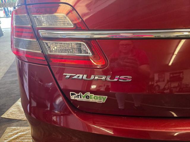 2018 Ford Taurus SEL