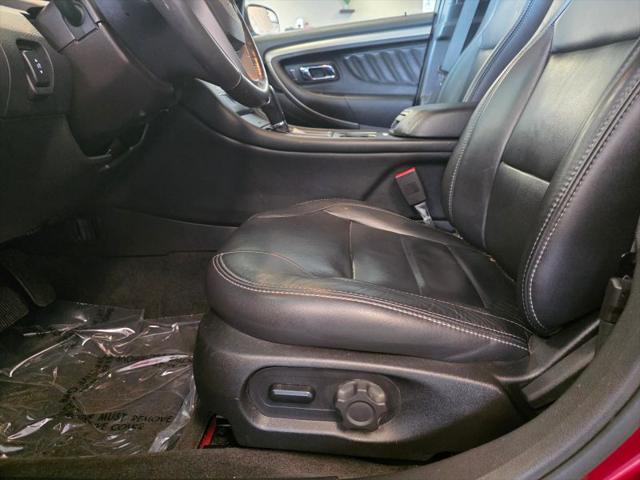 2018 Ford Taurus SEL