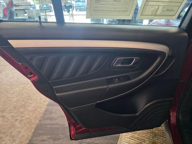 2018 Ford Taurus SEL