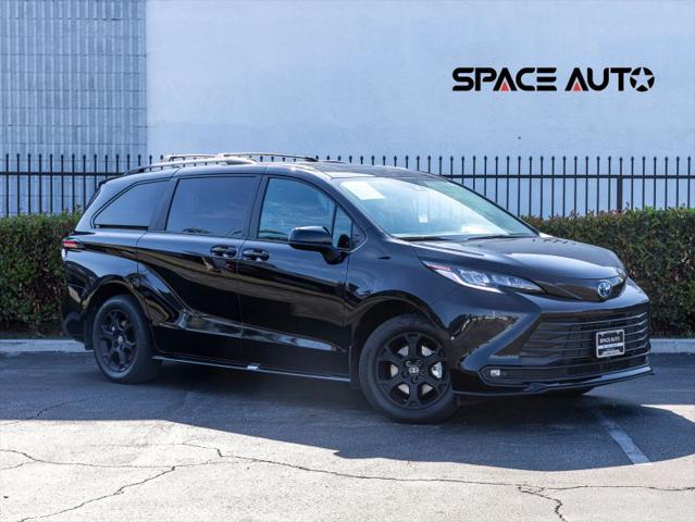 2025 Toyota Sienna Woodland Edition for sale in Azusa, CA